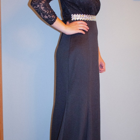Black Floor Length Gown - Picture 4 of 4
